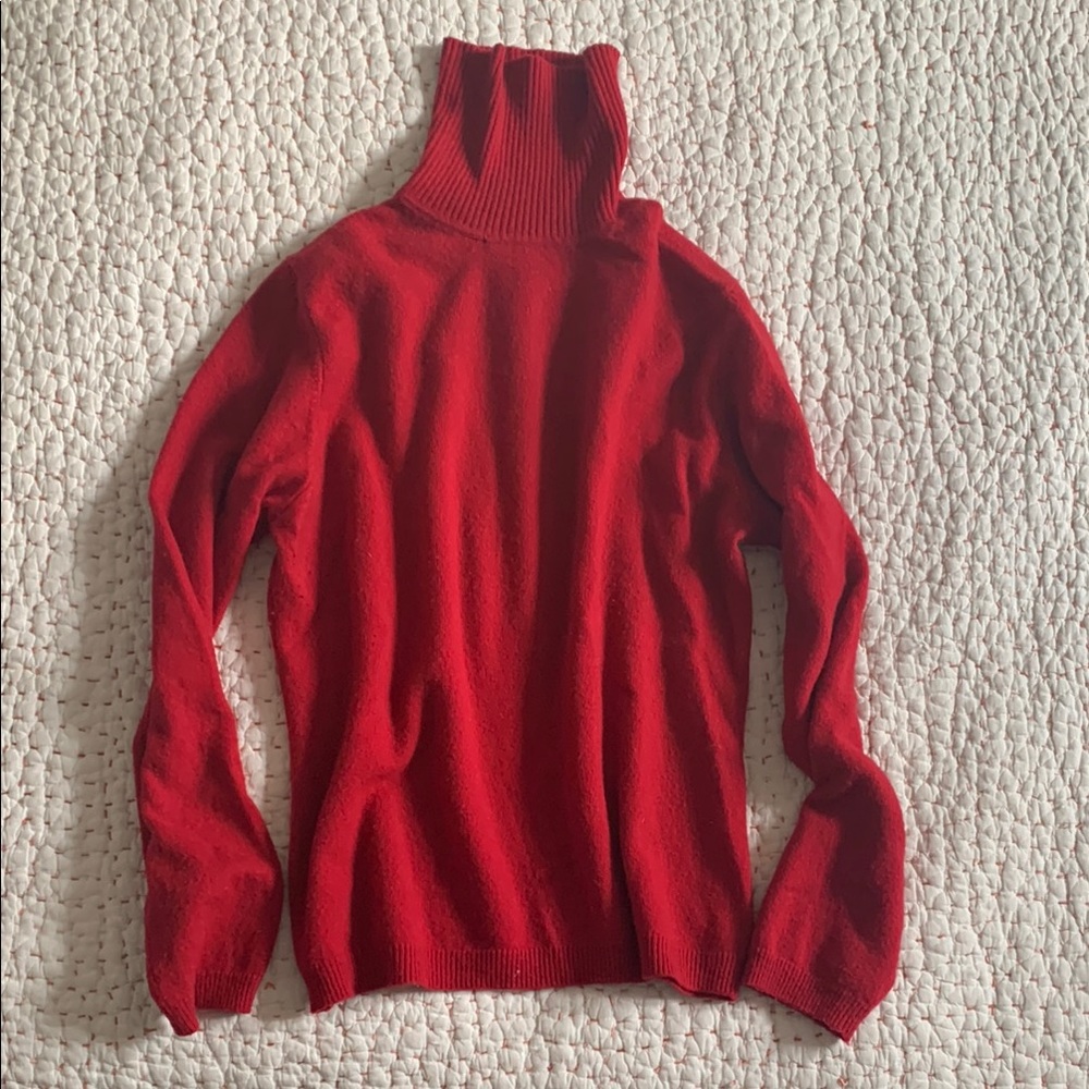 Red cashmere turtleneck